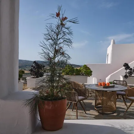 Villa Luxury Mia With Pool And Amazing Sea Views, Parikia (Paros)