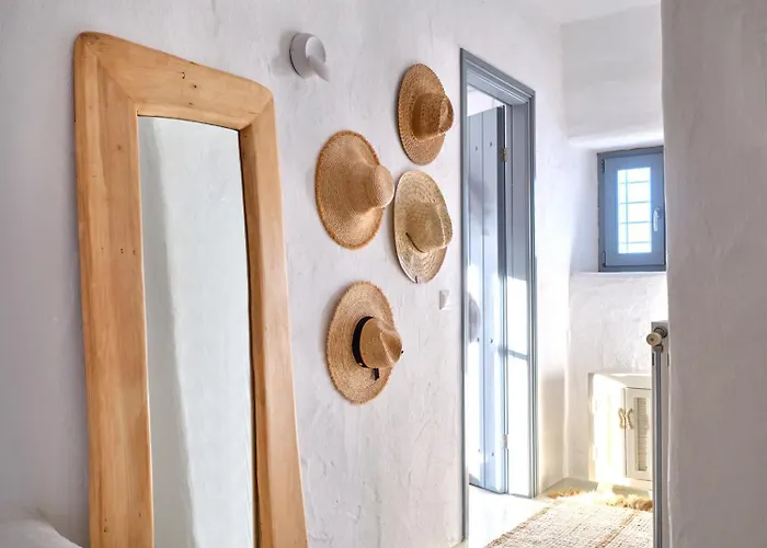 Luxury Mia With Pool And Amazing Sea Views, Вилла